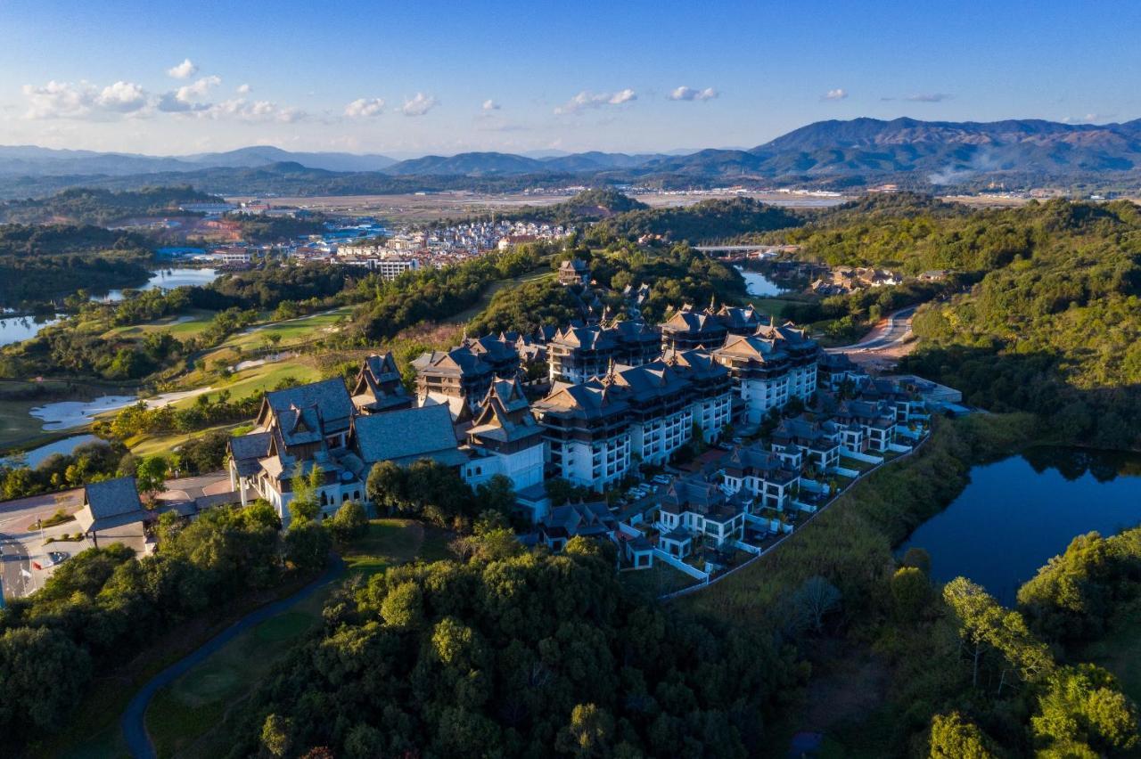 Angsana Xishuangbanna Hotel Menghai Exterior photo